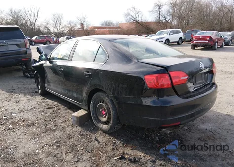 2011 Volkswagen Jetta 2.0L S from USA, damaged, VIN 3VW2K7AJ2BM052925